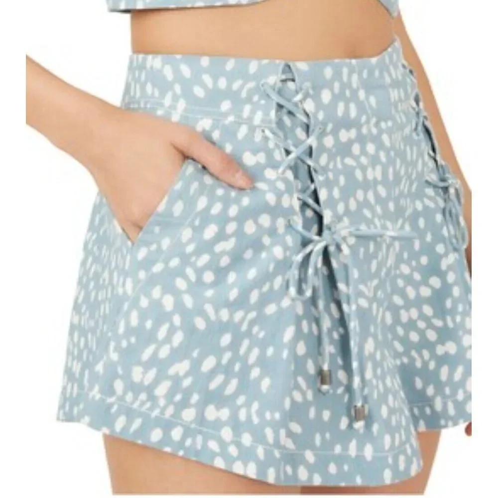 Free People Bennett Shorts high waisted w/ Side pockets‎ flowy size 8 Blue White